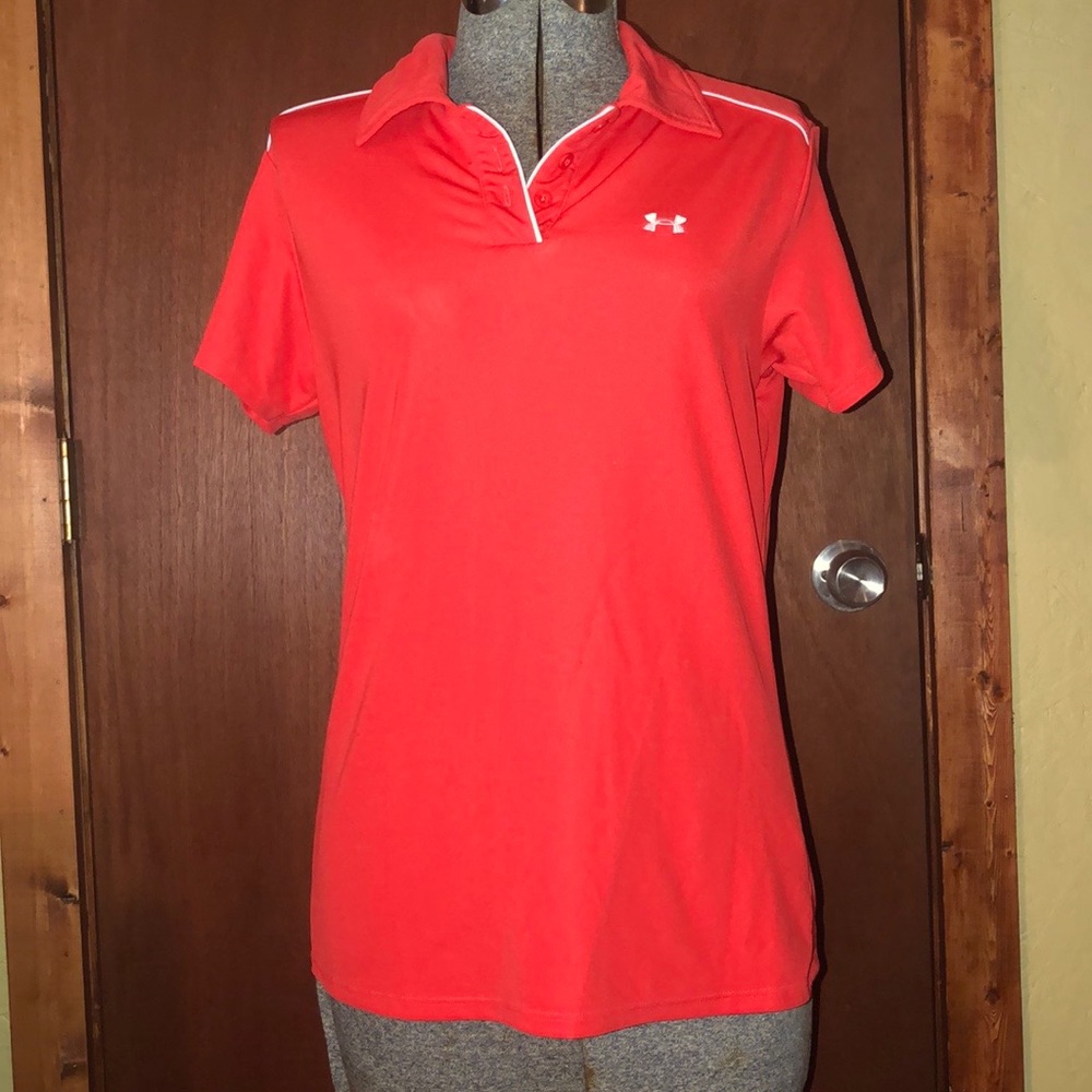 Under Armour golf tee
